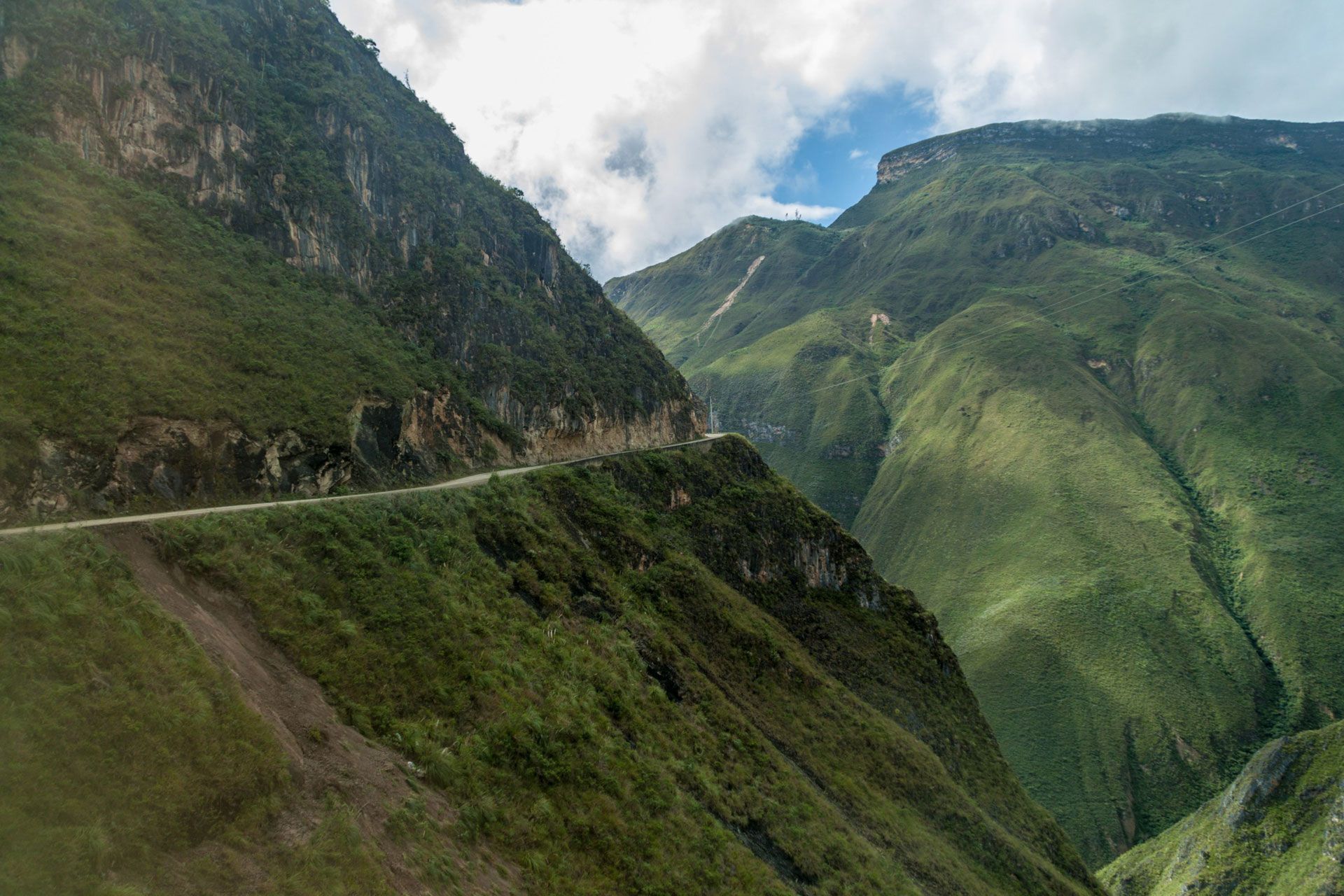 How long is the inca trail